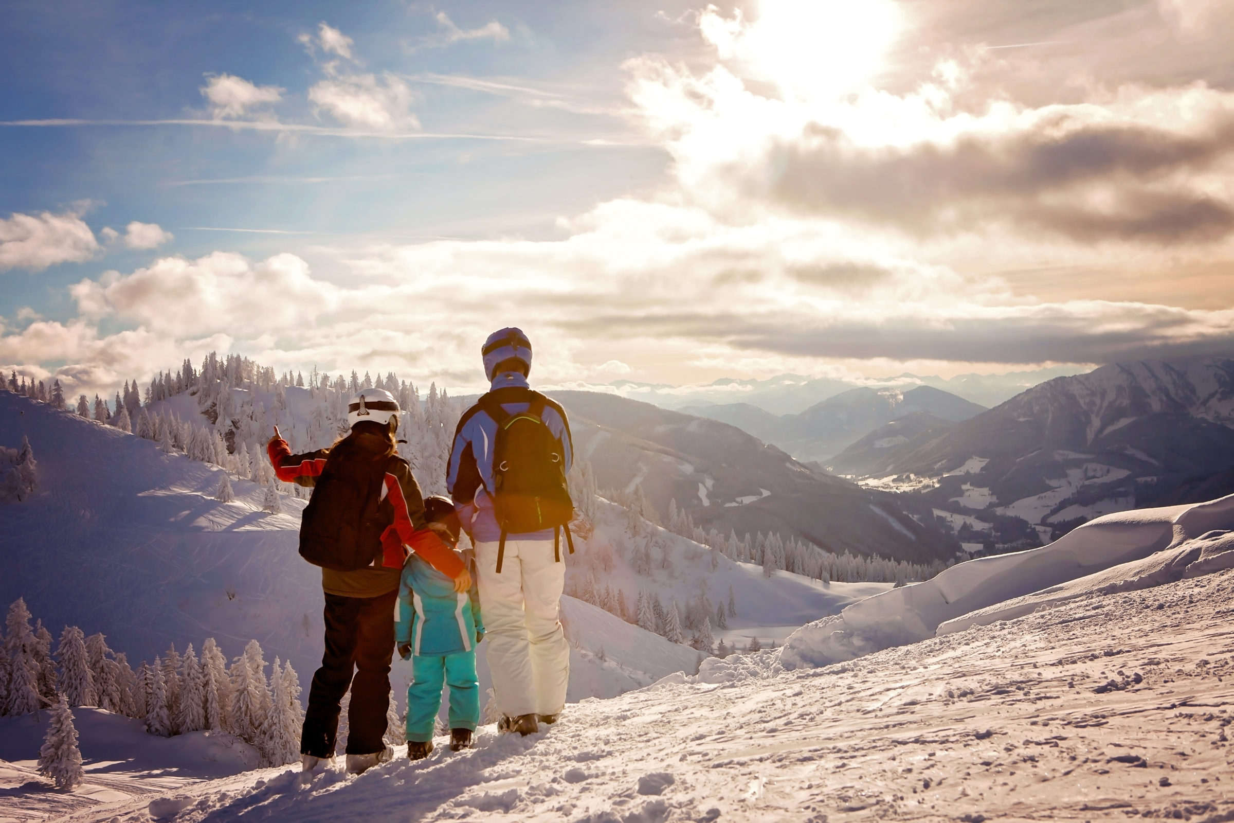 Skiing & Snowboarding Safety: Learn the Risks & Plan for Emergencies