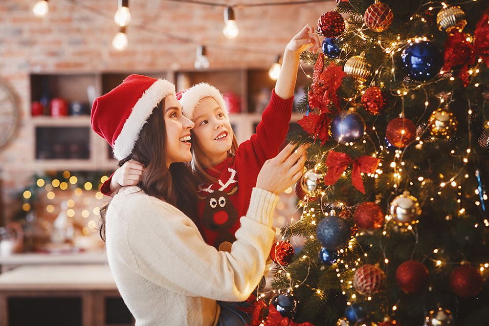 Christmas Tree Safety Tips to Prevent Accidents & Fires