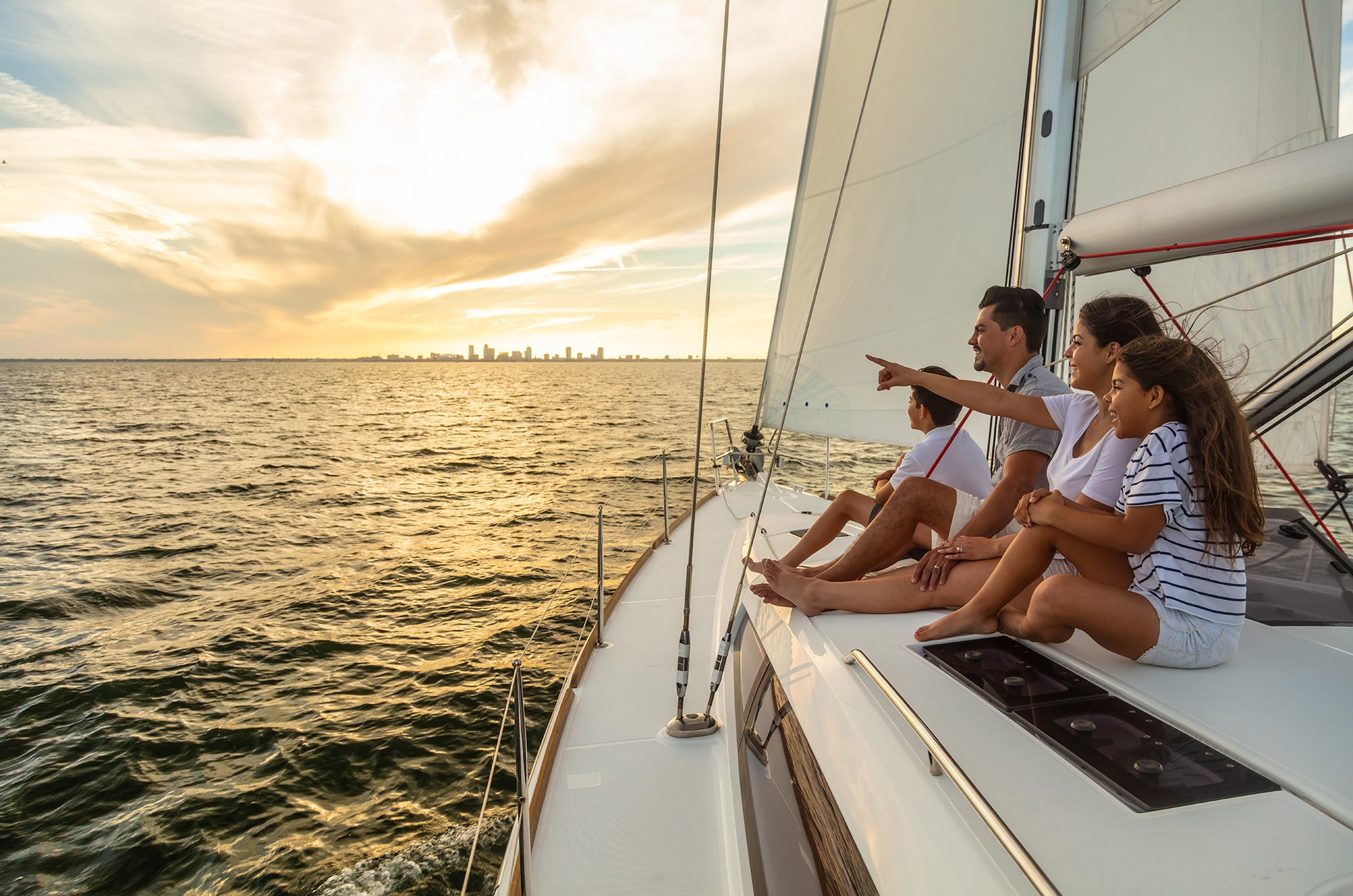 Summer Boating Safety Checklist: 8 Tips to Prevent Maritime Mishaps
